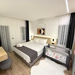 Aqua * Kemer